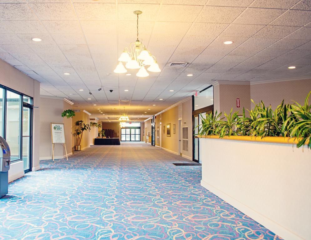 Fern Valley Hotel And Conference Center Louisville Eksteriør billede